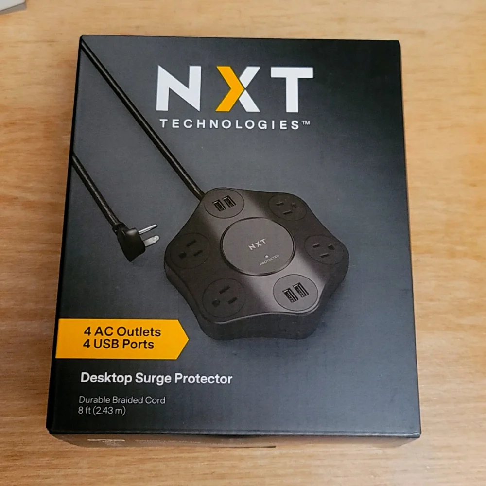 NXT Technologies- 4 AC OUTLETS- 4 USB PORTS